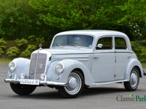 Image 1/50 of Mercedes-Benz 220 (1952)