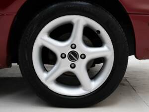 Immagine 11/15 di Mazda MX-5 1.6 (1991)