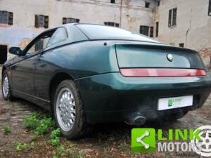 Afbeelding 4/10 van Alfa Romeo GTV 2.0 V6 Turbo (1996)