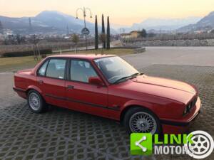 Afbeelding 5/10 van BMW 320is (1988)