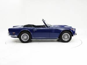 Image 6/15 of Triumph TR 5 PI (1968)