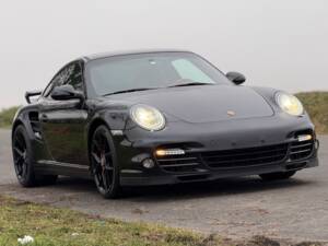 Image 42/44 of Porsche 911 Turbo (2010)