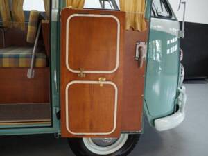Imagen 15/50 de Volkswagen T1 panel van (1964)