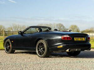 Image 4/38 of Jaguar XKR (2004)