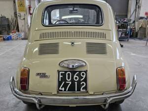 Image 40/43 of FIAT 500 L (1972)