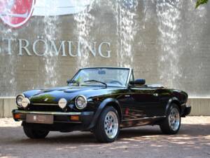 Immagine 2/26 di FIAT 124 Spider Volumex (1985)