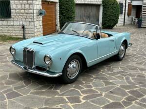 Imagen 1/7 de Lancia Aurelia B24 Convertible (1957)