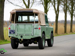 Bild 55/72 von Land Rover 88 (1966)