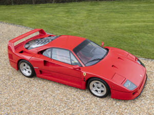 Image 50/50 de Ferrari F40 (1989)