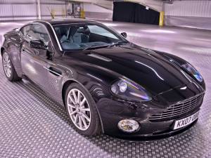 Bild 3/50 von Aston Martin V12 Vanquish S Ultimate Edition (2007)