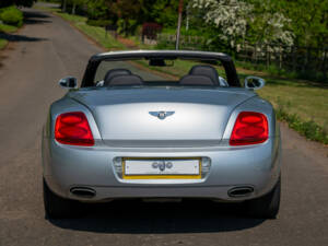 Image 10/12 of Bentley Continental GTC (2008)