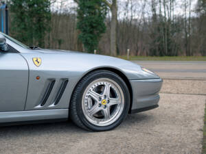 Afbeelding 18/48 van Ferrari 550 Barchetta (2001)