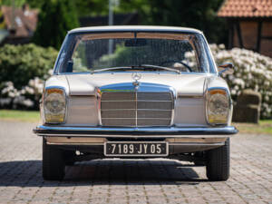 Image 7/45 de Mercedes-Benz 220 (1969)