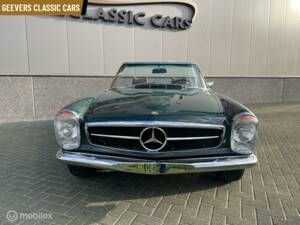 Image 12/45 of Mercedes-Benz 280 SL (1970)