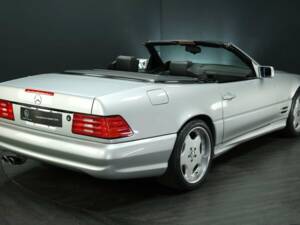 Image 2/30 of Mercedes-Benz SL 600 6.0 AMG (1996)