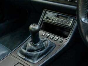 Immagine 47/50 di Porsche 944 Turbo (1990)