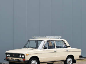 Image 2/59 of Lada 1300 (1990)