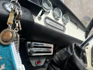 Image 22/63 of Alfa Romeo Spider 1300 Junior (1970)