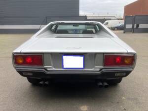 Image 4/21 of Ferrari Dino 208 GT4 (1975)