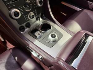 Immagine 11/42 di Aston Martin Rapide (2011)