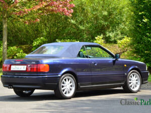 Imagen 6/50 de Audi Cabriolet 2.6 (1997)