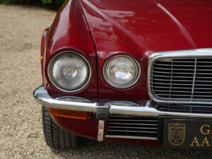 Imagen 39/50 de Jaguar XJ 6 L 4.2 (1977)