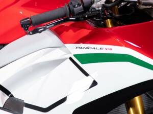 Image 33/50 of Ducati DUMMY (2018)