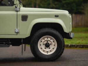 Bild 30/50 von Land Rover Defender 90 (1996)