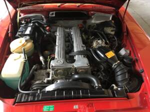 Image 35/52 de Mercedes-Benz 280 SL (1985)