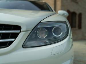 Immagine 25/50 di Mercedes-Benz CL 63 AMG (2009)