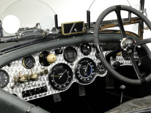 Image 11/33 of Bentley 4 1&#x2F;2 Litre Supercharged (1931)