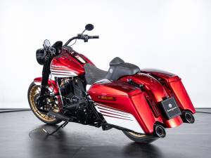 Image 2/50 of Harley-Davidson DUMMY (2019)