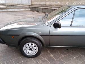 Image 20/67 de Volkswagen Scirocco II GT (1984)
