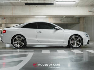 Image 5/46 of Audi RS5 (2013)