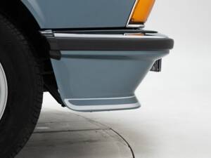 Image 12/15 of BMW 635 CSi (1984)