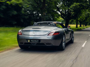 Afbeelding 2/26 van Mercedes-Benz SLS AMG Roadster (2013)