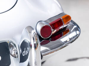 Afbeelding 36/53 van Jaguar E-Type 3.8 (1963)