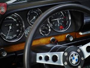 Image 27/36 of BMW 2000 tii (1971)