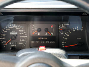 Immagine 39/47 di Ford Sierra RS Cosworth (1987)