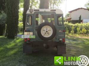 Image 7/10 of Land Rover 90 (1987)