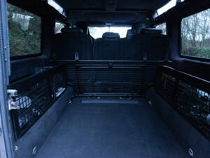 Image 10/16 of Land Rover Defender 110 (2010)