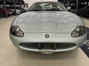 Image 2/32 of Jaguar XKR (2003)