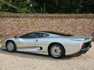 Bild 10/50 von Jaguar XJ 220 (1994)