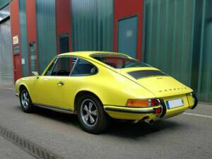 Image 5/22 de Porsche 911 2.4 T &quot;Ölklappe&quot; (1972)