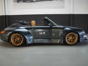 Image 3/50 of Porsche 911 Carrera RWB (1995)