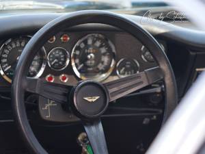 Immagine 9/19 di Aston Martin V8 (1974)
