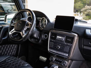 Bild 15/50 von Mercedes-Benz G 63 AMG (lang) (2018)