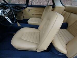 Bild 3/50 von Maserati 3500 GTI Touring (1962)