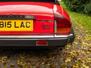 Image 18/50 of Jaguar XJS 5.3 V12 (1988)