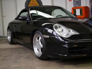 Bild 3/30 von Porsche 911 Carrera (2002)